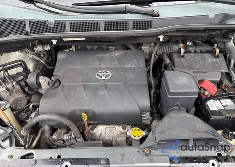 2012 Toyota Sienna Le from USA, damaged, VIN 5TDKK3DC2CS206057